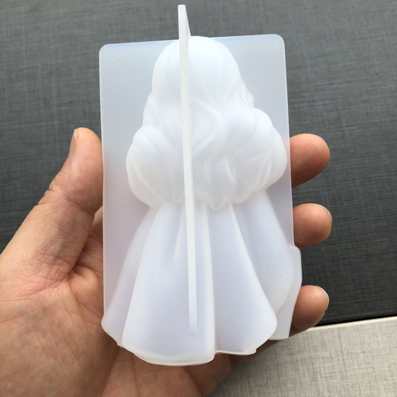 3D carino principessa candela  - Soap Mold Silicone Loaf recensione e prezzo