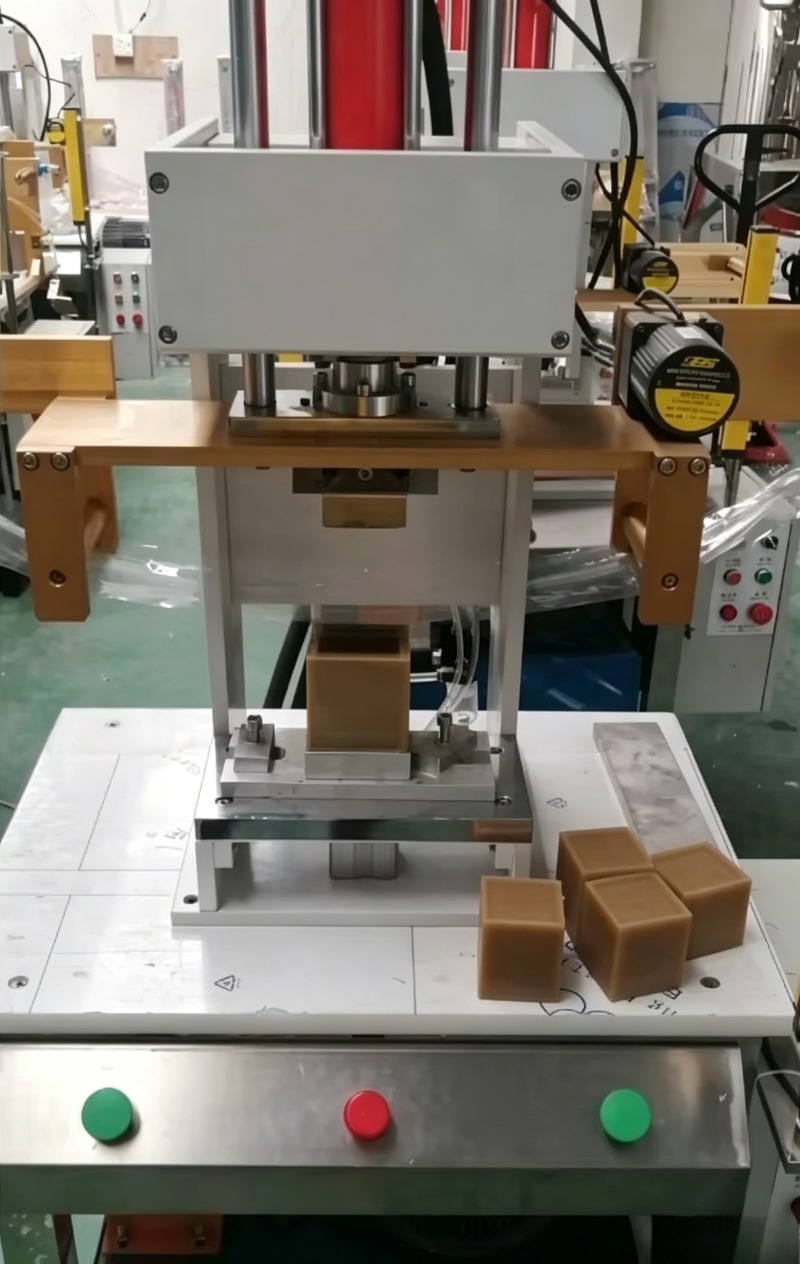 Macchinario Personalizzato per - Soap Making Liquid recensione e prezzo